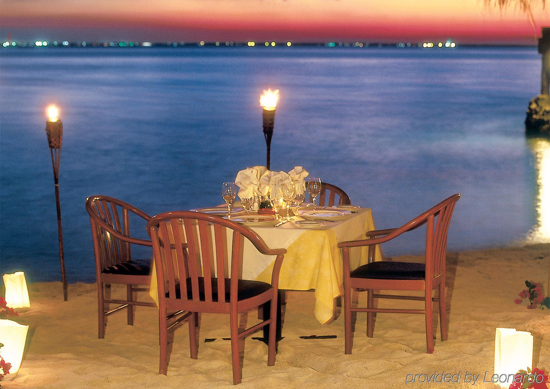 Zoetry Villa Rolandi Isla Mujeres Cancun מסעדה תמונה